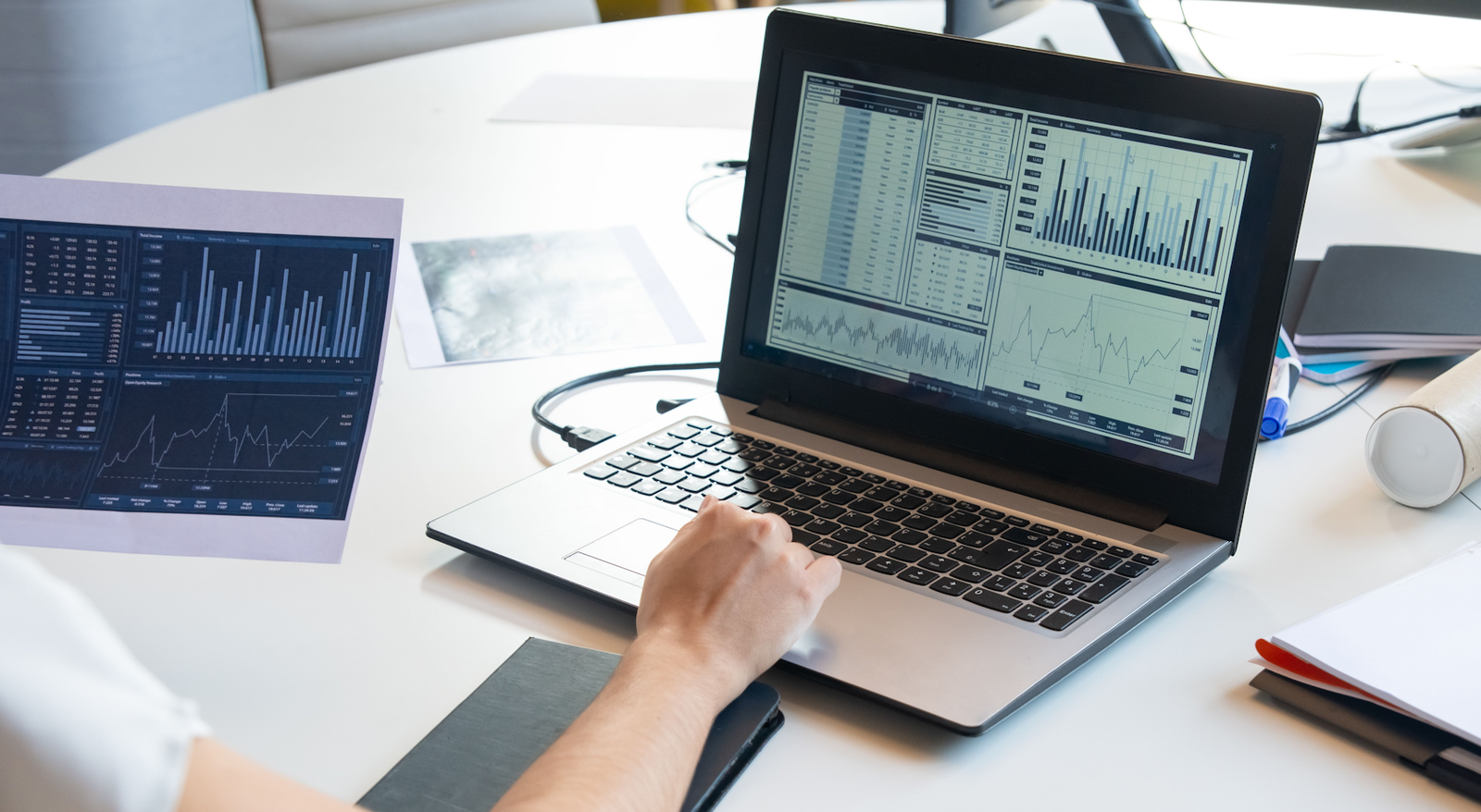 Data Analytics & AI for Business Decision Making